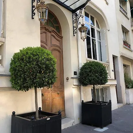 3 7e * Parigi